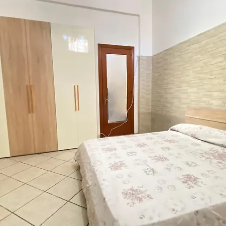 Small House *